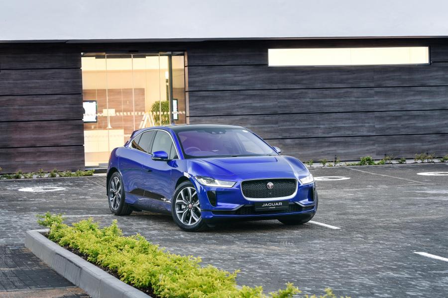  Jaguar I-Pace EV400 AWD HSE 2019 года  (ZA) (фото 35 из 47)